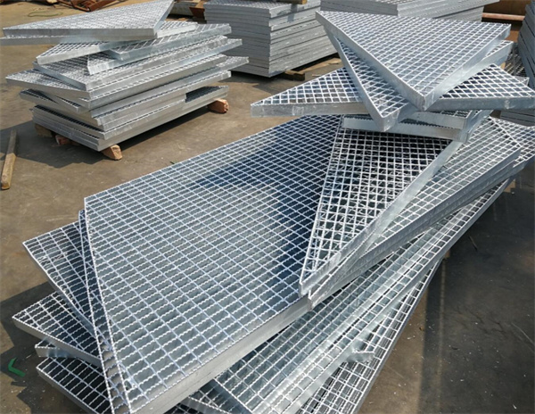 河北熱浸鍍鋅鋼格板生產(chǎn)廠